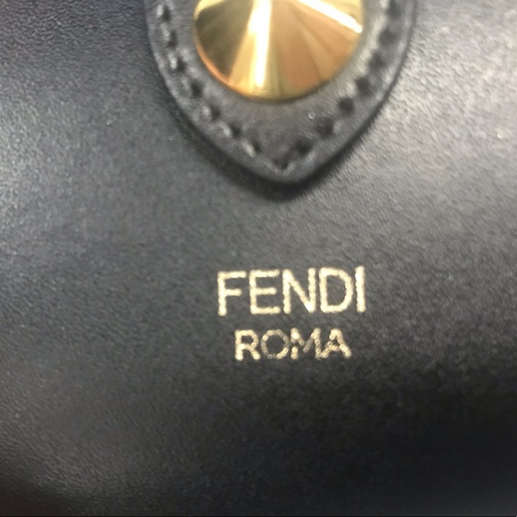 ❌SOLD❌Fendi Accordion Card Case - Picture 7 of 8